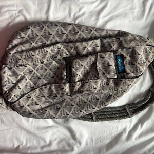 KAVU Sling Bag - Black Pattern